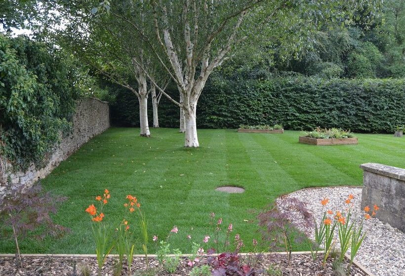 Дом 1 Спальня, Lucknam Park