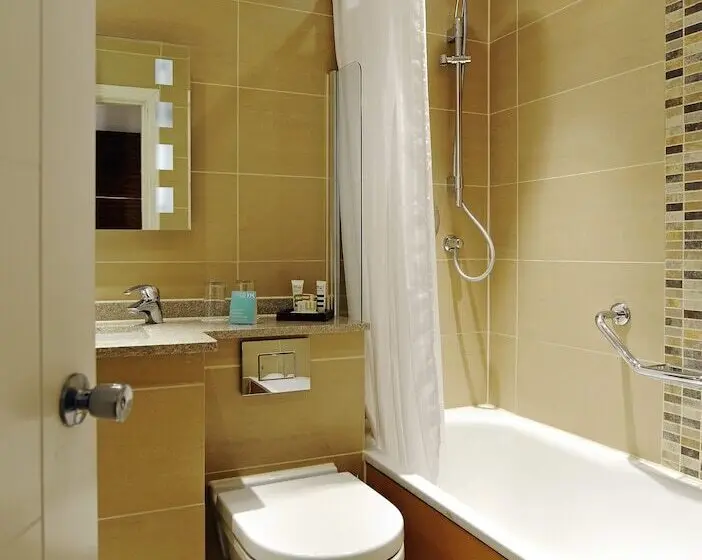 プレミアムルーム, Mercure London Bloomsbury