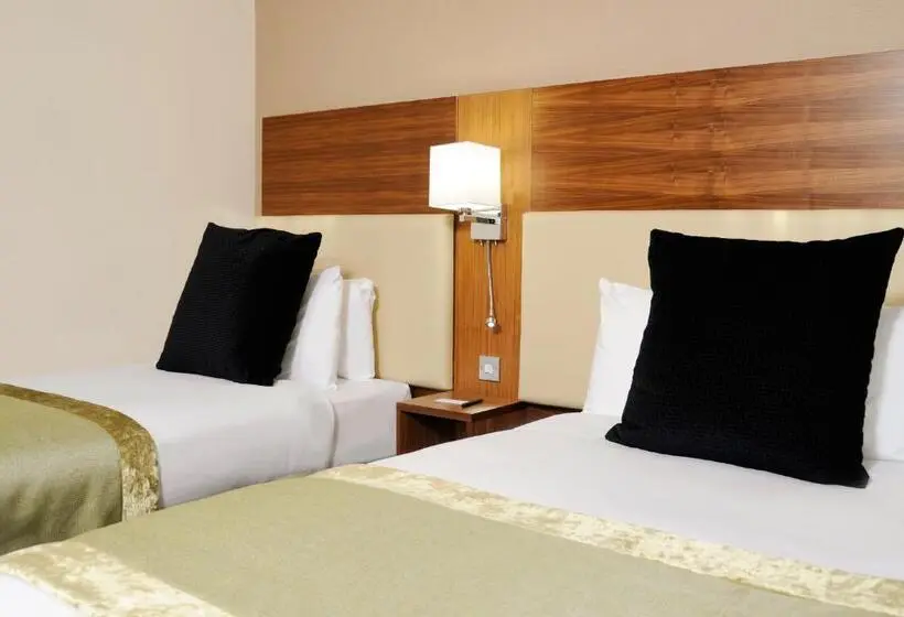 プレミアムトリプルルーム, Mercure London Bloomsbury