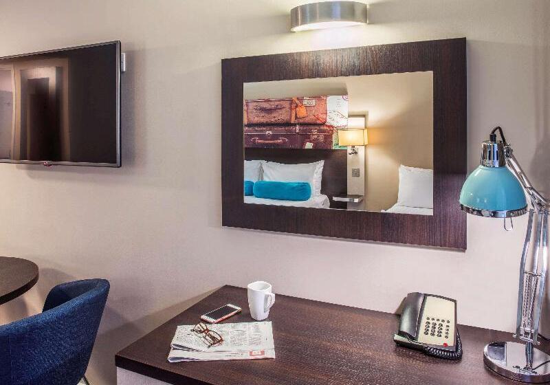 חדר סטנדרט, Mercure London Heathrow