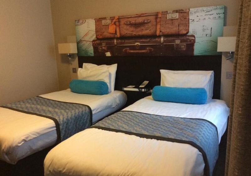 חדר סטנדרט, Mercure London Heathrow