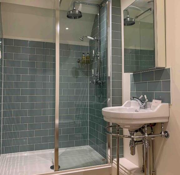 Дом 1 Спальня, Mortons Manor