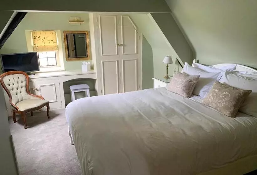 スイート, Mortons Manor