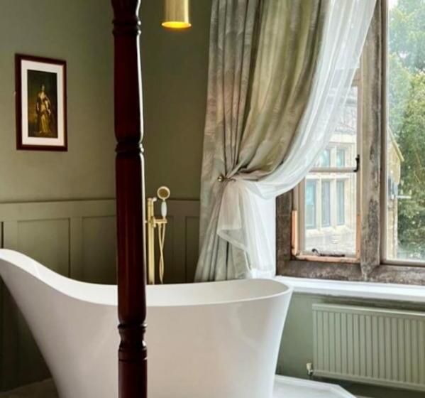 Номер Deluxe, Simonstone Hall