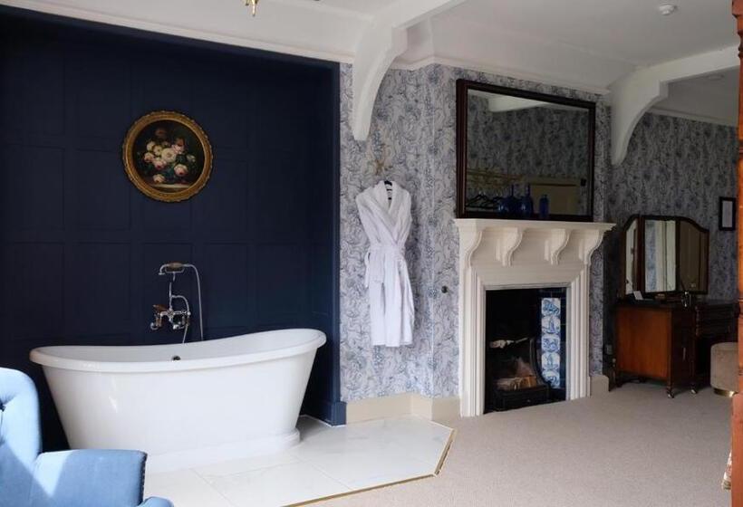 Номер Deluxe, Simonstone Hall