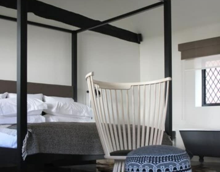 スイート, The Crown