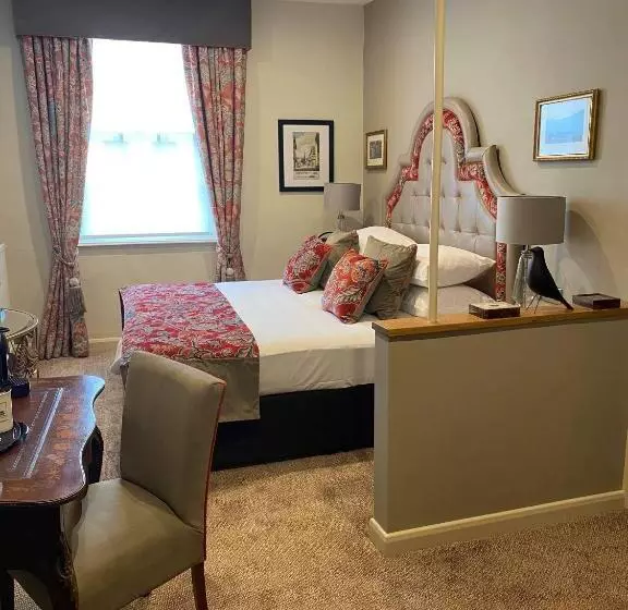 スタンダードルーム, The Feathers Hotel, Ledbury, Herefordshire