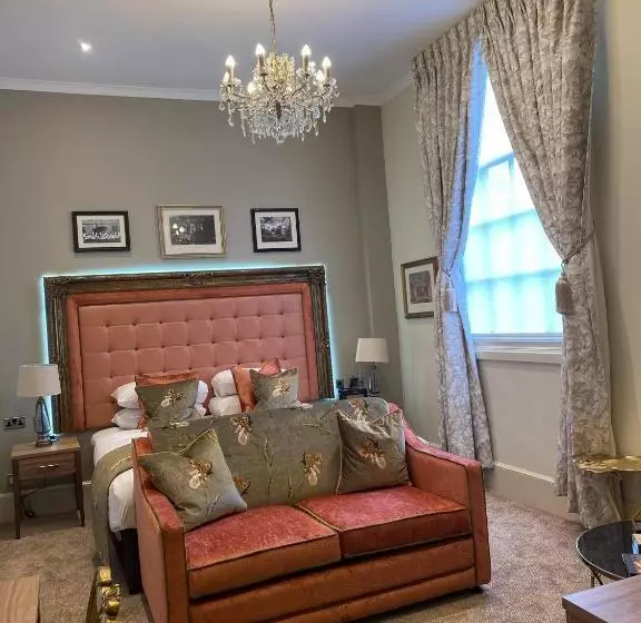 デラックスルーム, The Feathers Hotel, Ledbury, Herefordshire