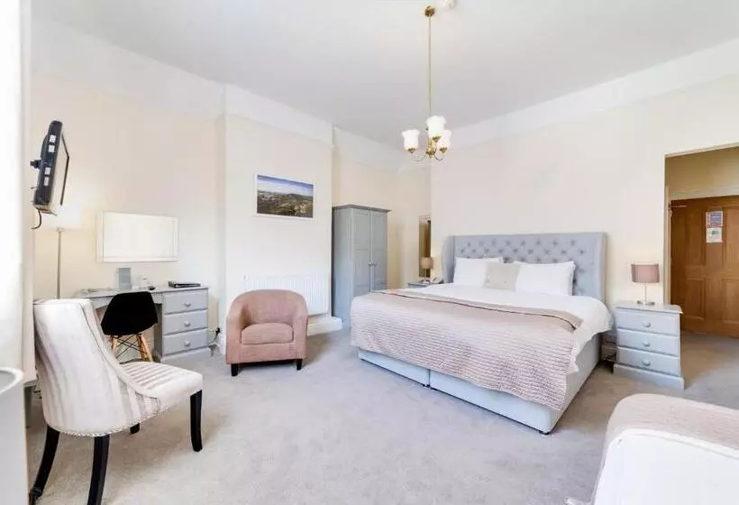 Suite Familiar, Mount Pleasant