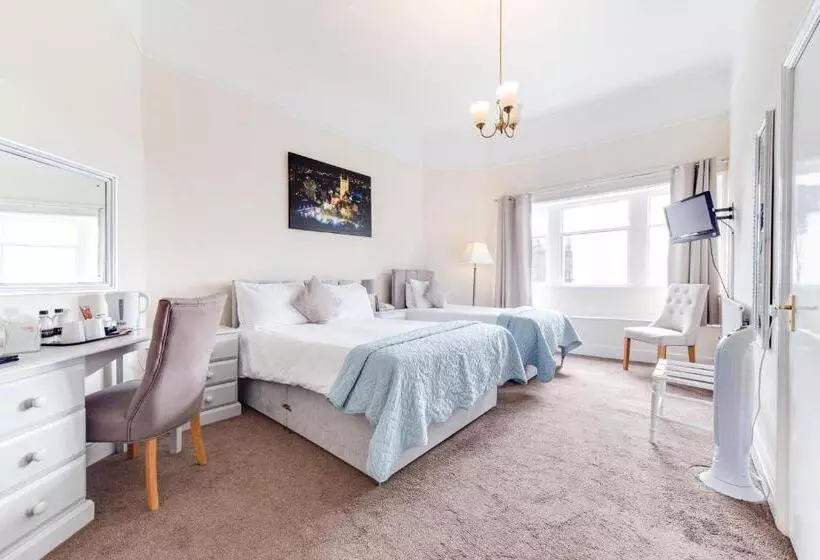 Suite Familiar, Mount Pleasant
