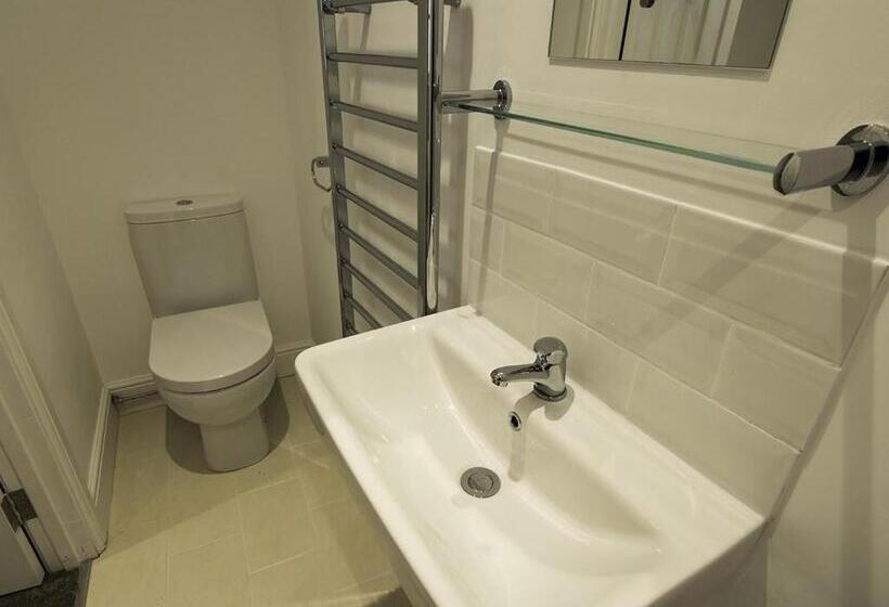 חדר אקונומי, Mount Pleasant