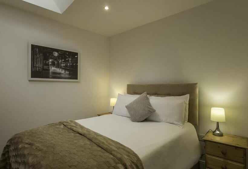 חדר אקונומי, Mount Pleasant