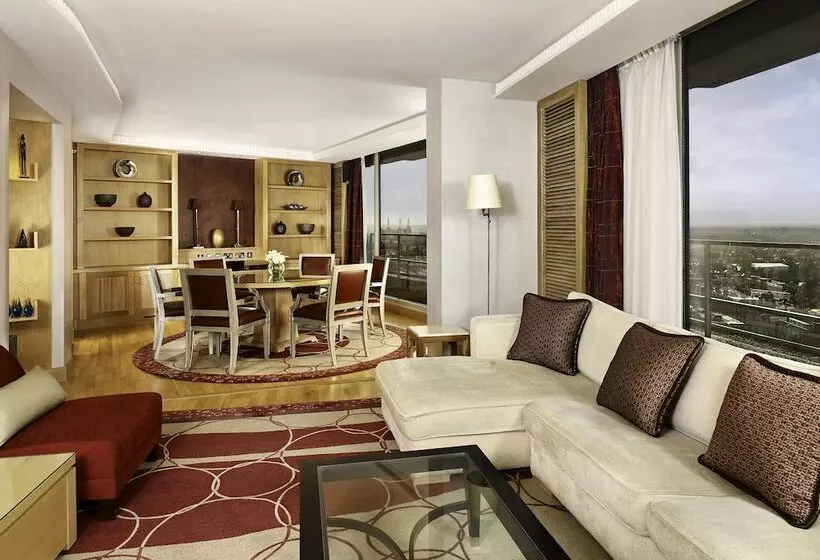 ペントハウススイート, The Park Tower Knightsbridge, A Luxury Collection Hotel, London