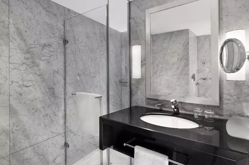 エクゼクティブスイート, The Park Tower Knightsbridge, A Luxury Collection Hotel, London