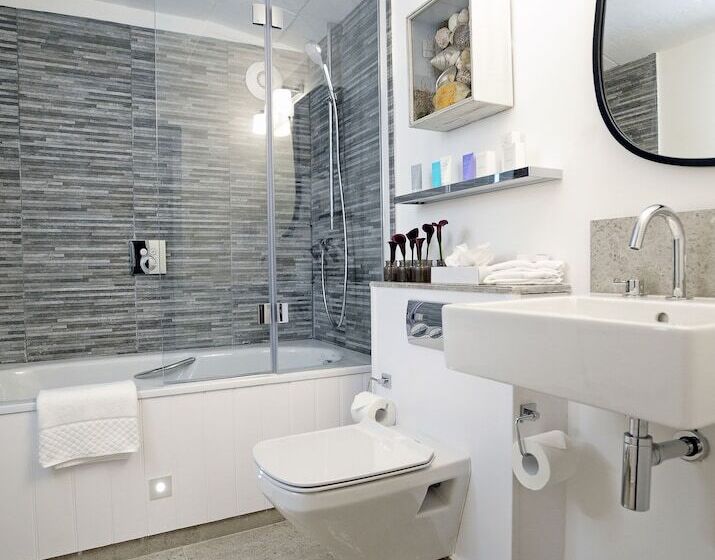 スイート（家族用）, The Roseate Villa Bath