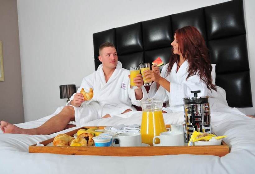 标准间, The Royal Hotel Cardiff