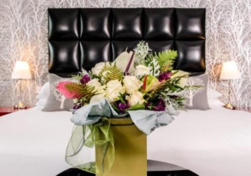 标准间, The Royal Hotel Cardiff