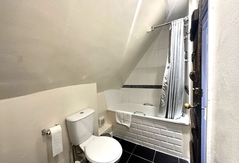 高级大房间, Scole Inn