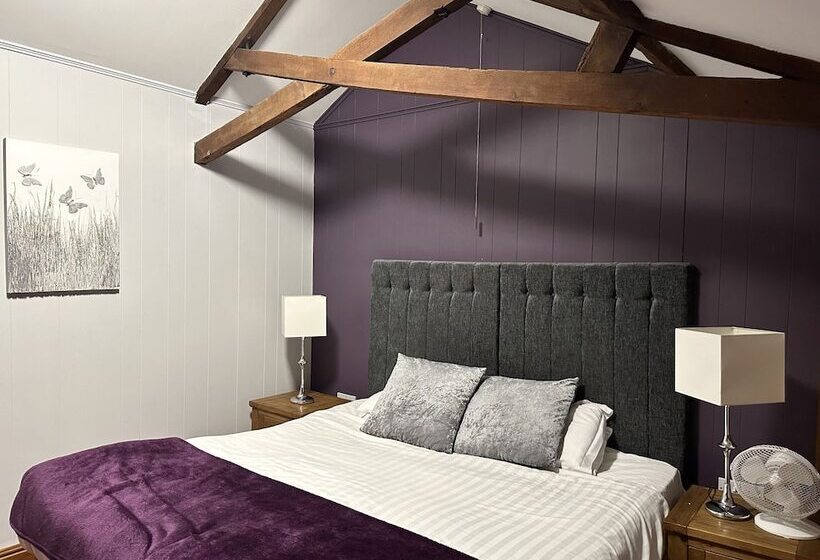 标准间, Scole Inn