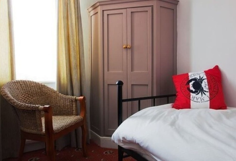 스탠다드 룸, The White Cliffs