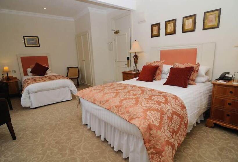 اتاق کلاسیک, Ye Olde Bell Hotel & Spa