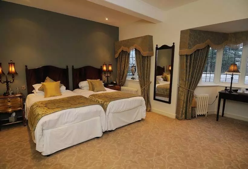 Superior-huone, Ye Olde Bell Hotel & Spa