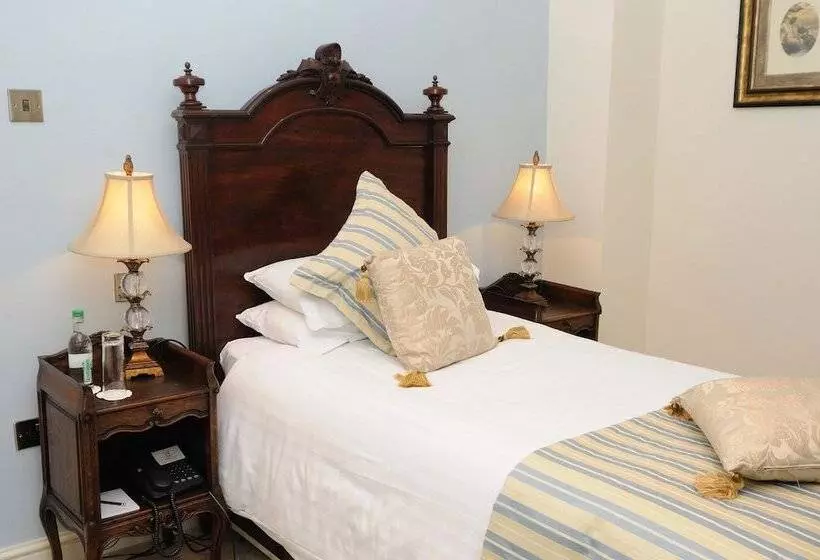 Classic Yhden Hengen Huone, Ye Olde Bell Hotel & Spa