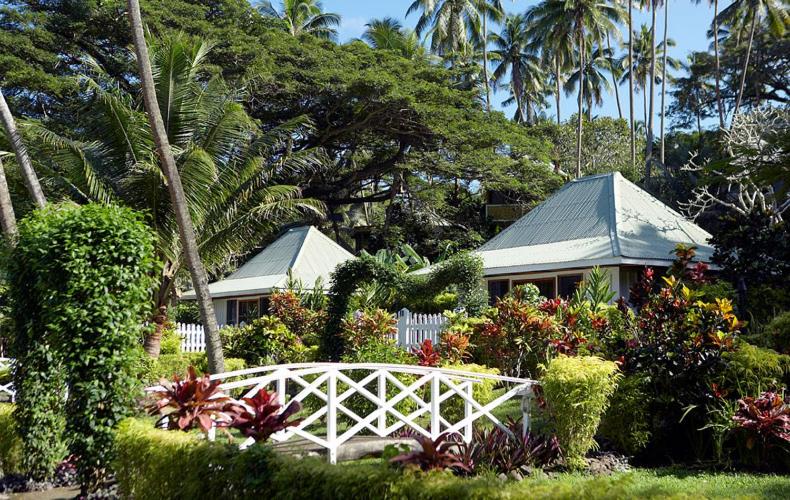 ویلای استاندارد با چشم‌انداز باغ, Koro Sun Resort & Rainforest Spa