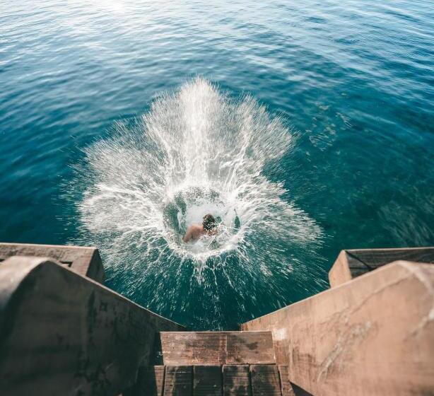 ویلای 1 خوابه با چشم‌انداز دریا, Koro Sun Resort & Rainforest Spa