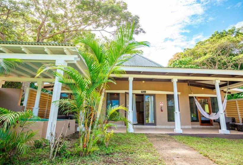 بانگلوی استاندارد 2 خوابه, Koro Sun Resort & Rainforest Spa