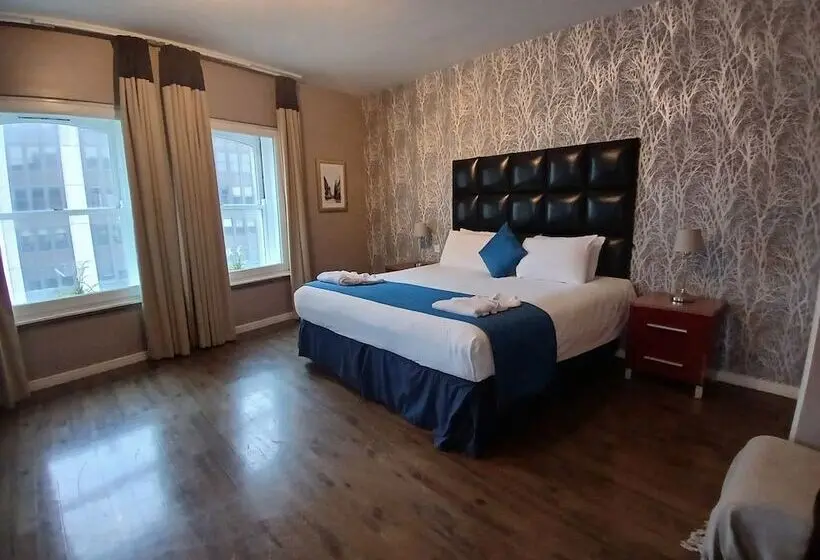 اتاق استاندارد, Royal Hotel Cardiff by Belvilla