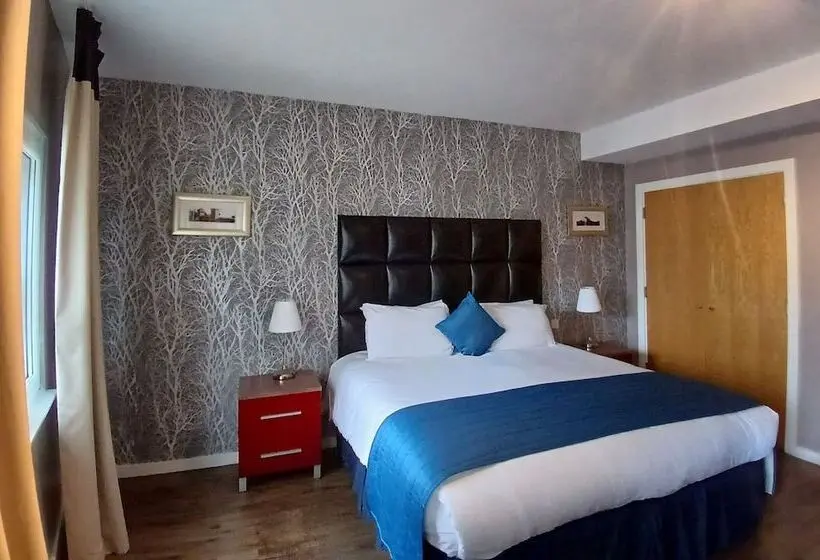 اتاق استاندارد, Royal Hotel Cardiff by Belvilla