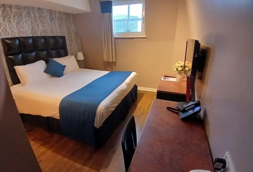 اتاق استاندارد, Royal Hotel Cardiff by Belvilla