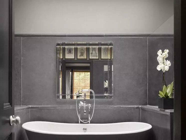スタンダードルーム, Blakes Hotel London