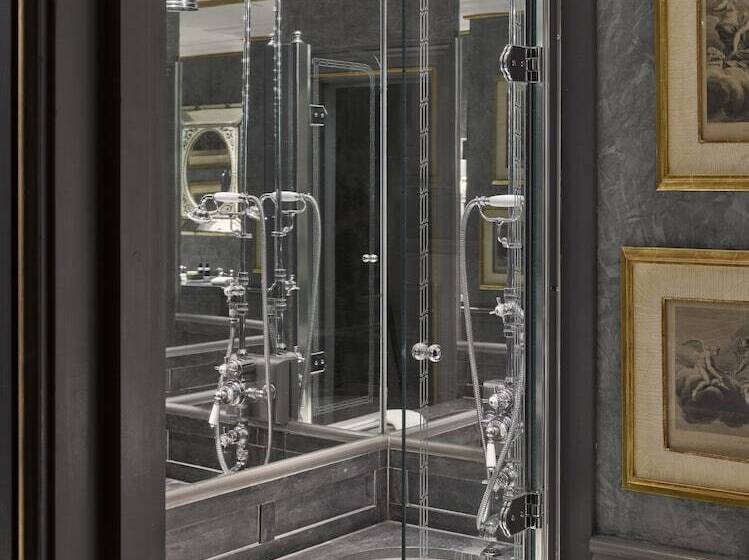 Люкс, Blakes Hotel London