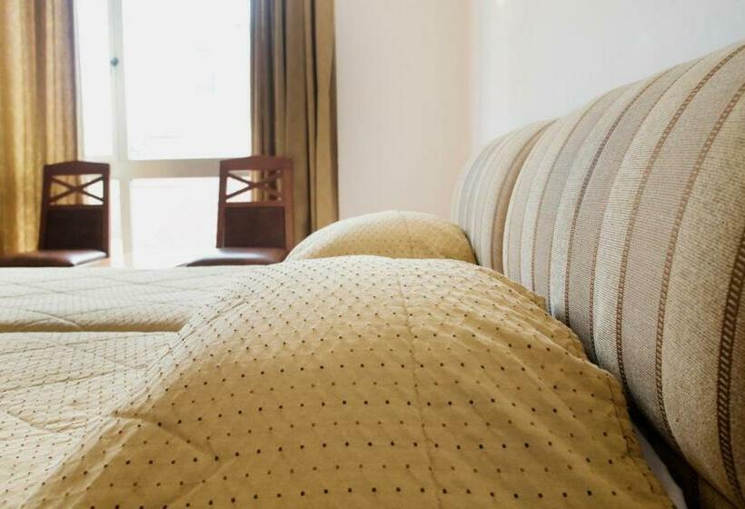 Номер Стандарт, Arethusa Hotel Athens