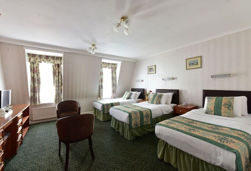 标准三人间, The Columbia