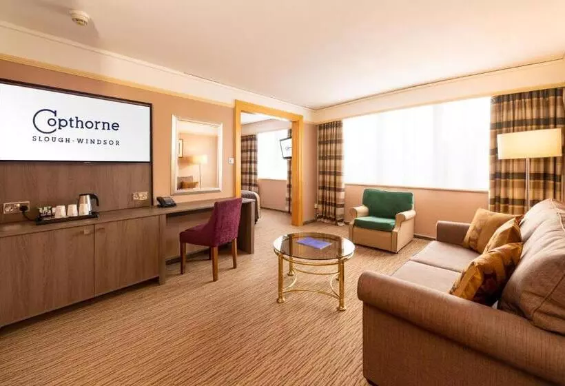 スタンダードスタジオ, Copthorne Hotel Slough Windsor