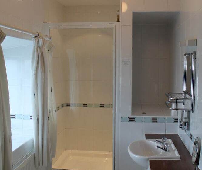 带海景的标准房, Gazelle