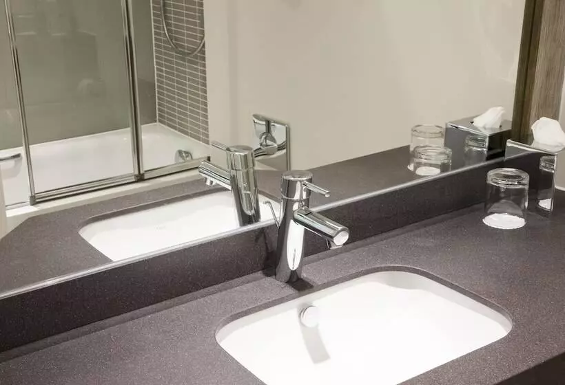 اتاق استاندارد, Holiday Inn Norwich, Ipswich Road, An Ihg