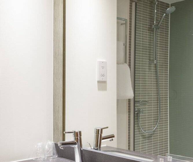 Номер Стандарт, Holiday Inn Norwich, Ipswich Road, An Ihg