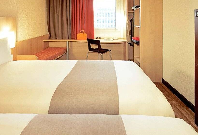 스탠다드 룸, Ibis London Luton Airport