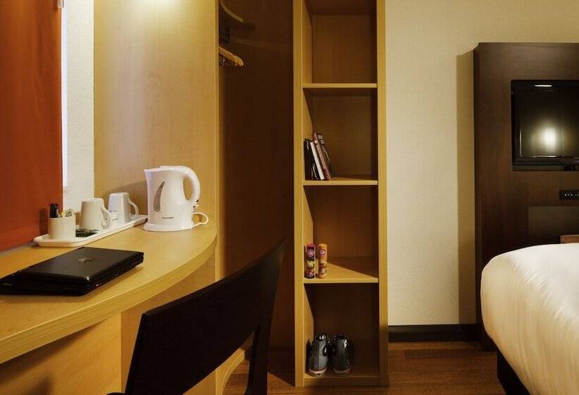 اتاق استاندارد, Ibis London Luton Airport