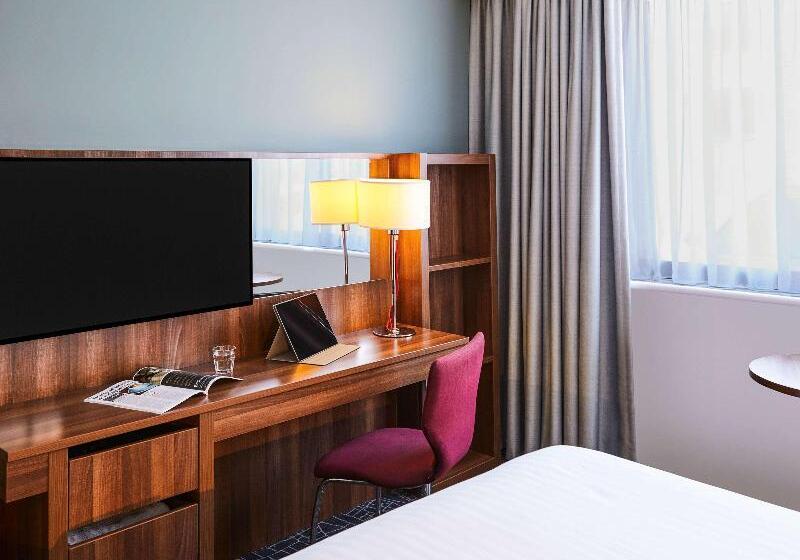 Классический Номер, Mercure Telford Centre