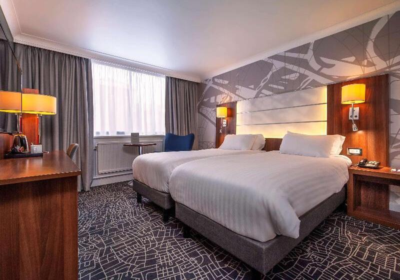 Классический Номер, Mercure Telford Centre