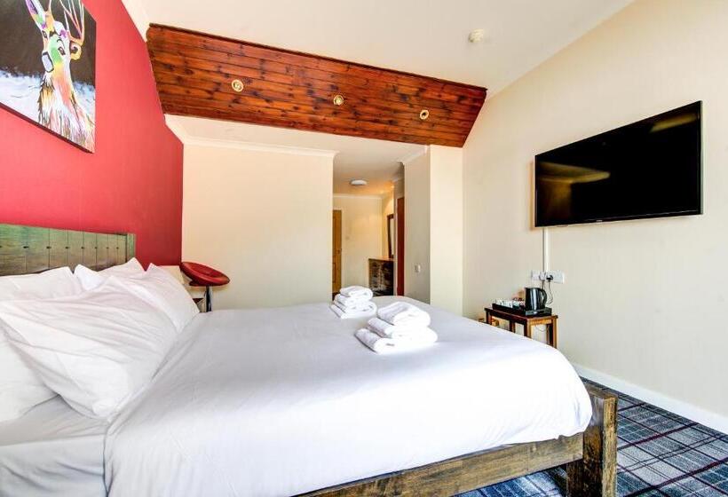 غرفة ديلوكس مطلّة علي البحر مزوَّدة بشُرفة, Onich Hotel & Lochside Beach Pods