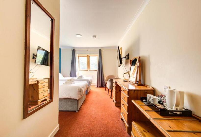 غرفة قياسية مطلّة علي البحيرة, Onich Hotel & Lochside Beach Pods