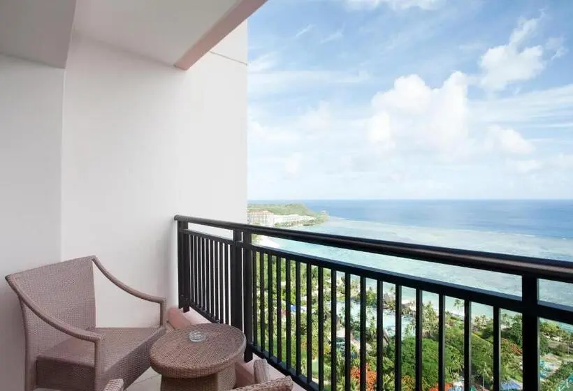 اتاق لوکس, Pacific Islands Club Guam