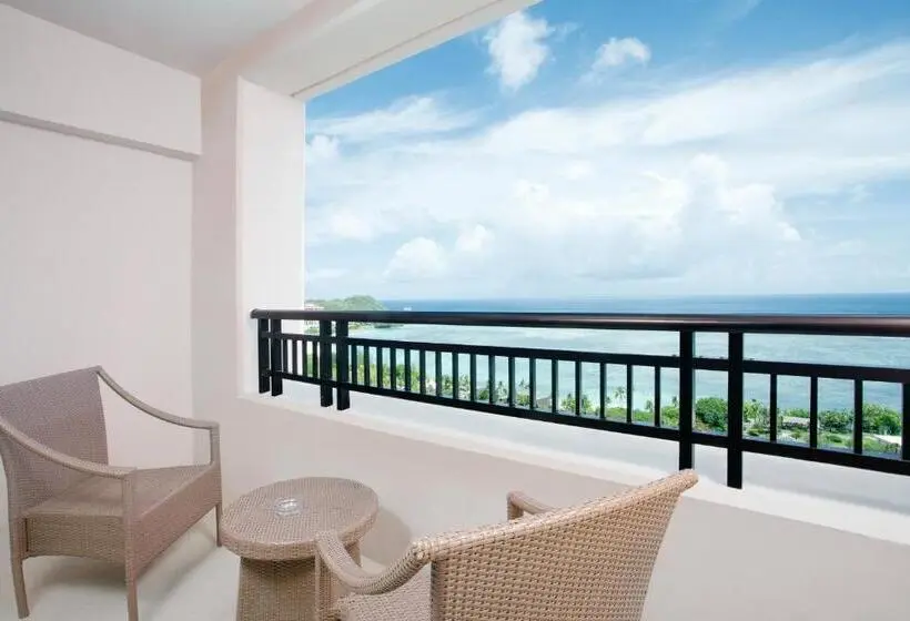 اتاق رویال, Pacific Islands Club Guam