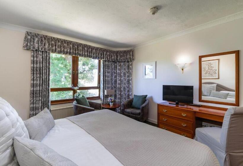 Номер Стандарт, Passford House